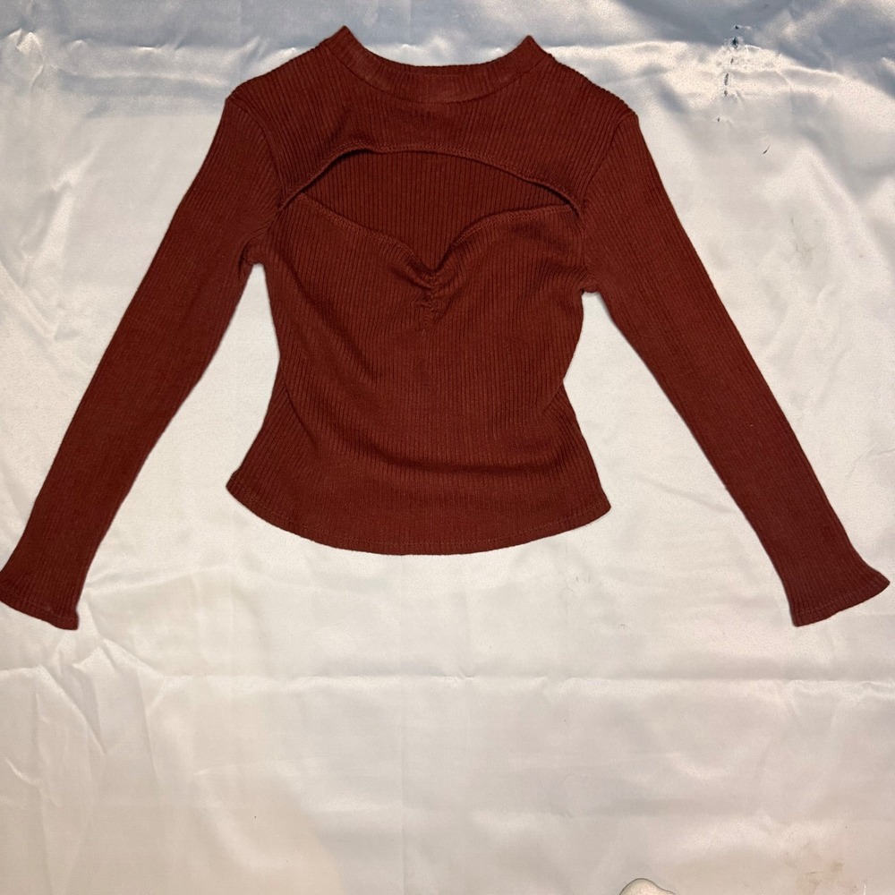 Vestique Women Rust Brown Ribbed Cutout Long Sleeve Top Small Sweetheart‎ Ruched